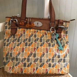 FOSSIL LARGE PURSE KEY-PER